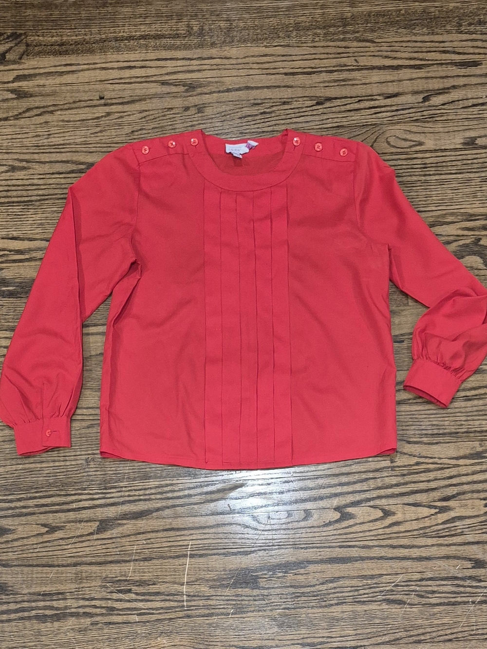 Vintage Laura & Jayne Red Pleated Blouse Size 6 Button Shoulder Long Sleeve